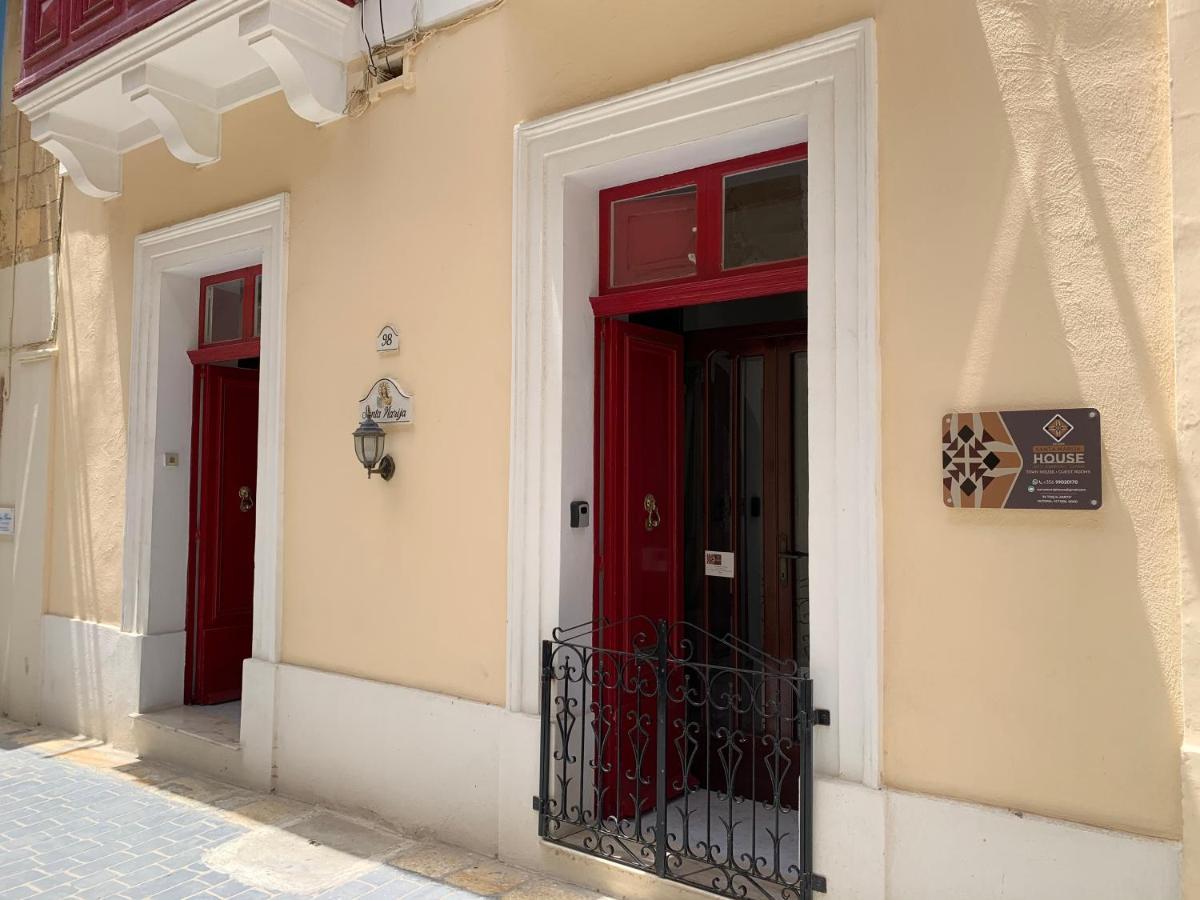 ホテル Santa Marija House ビクトリア エクステリア 写真