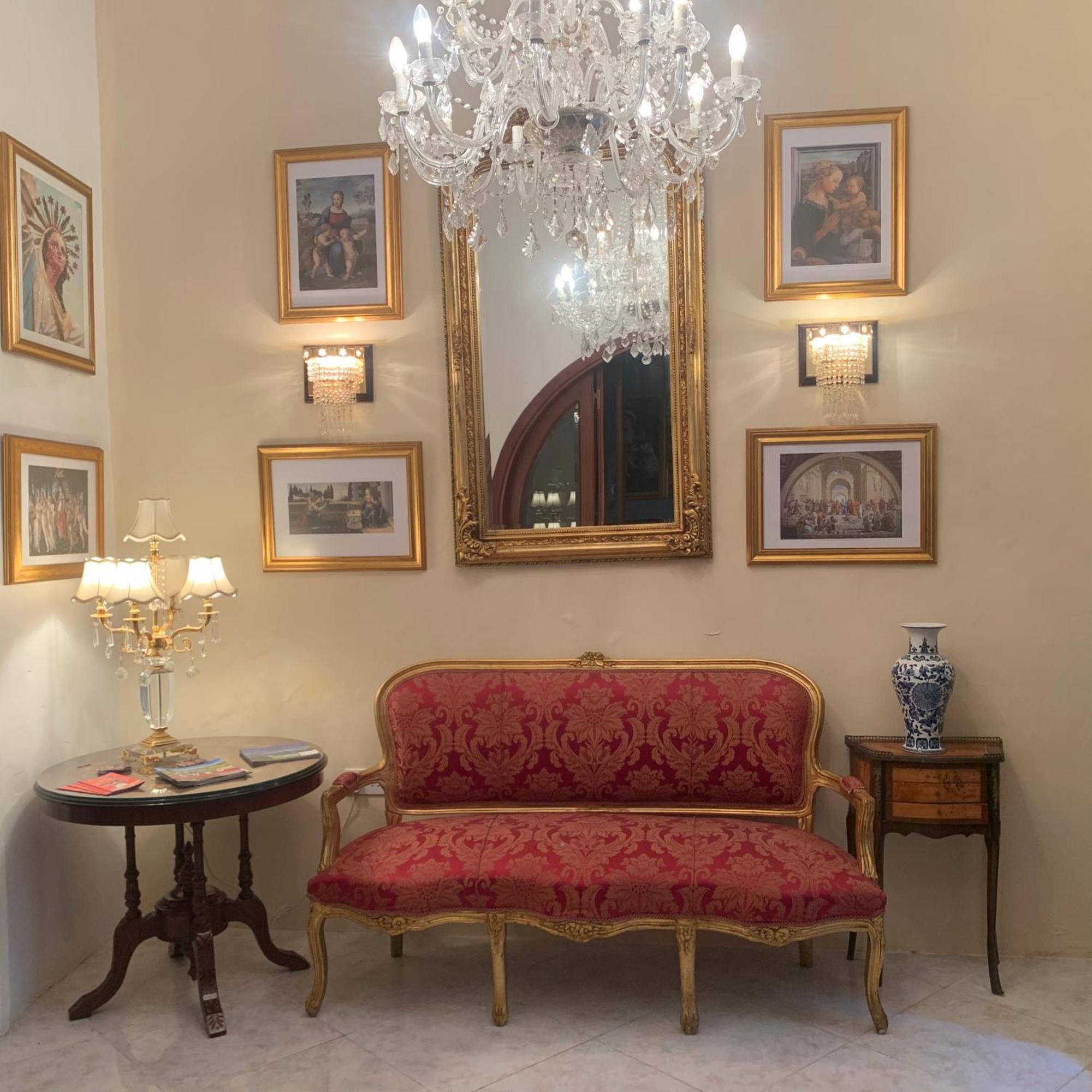 ホテル Santa Marija House ビクトリア エクステリア 写真